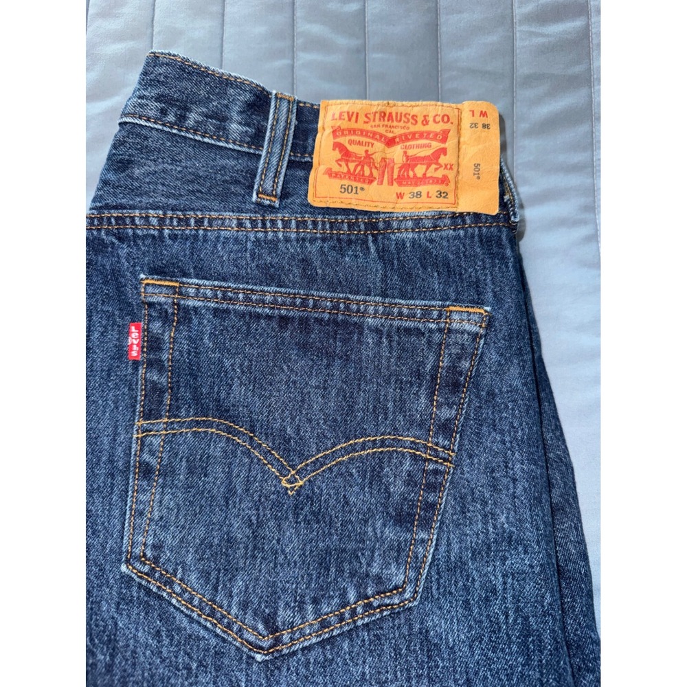 Levis 501 Original Fit Mens Jeans Dark Wash Blue Denim 38x32 00501-0194
